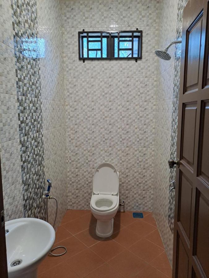 Zn Homestay Gong Badak Kampong Pengkalan Maras Exterior photo